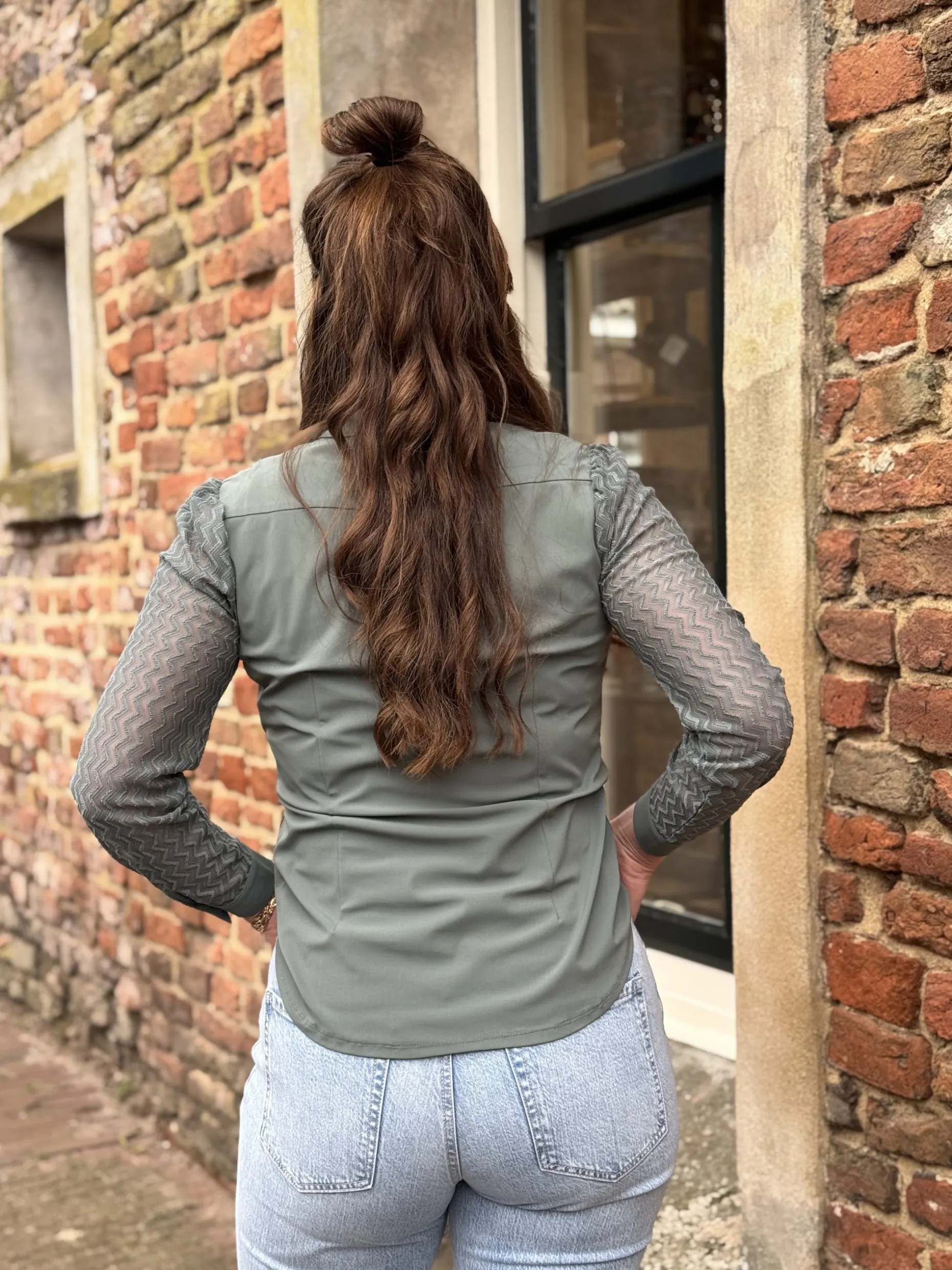 Blouse Mirthe travelstof balsam green