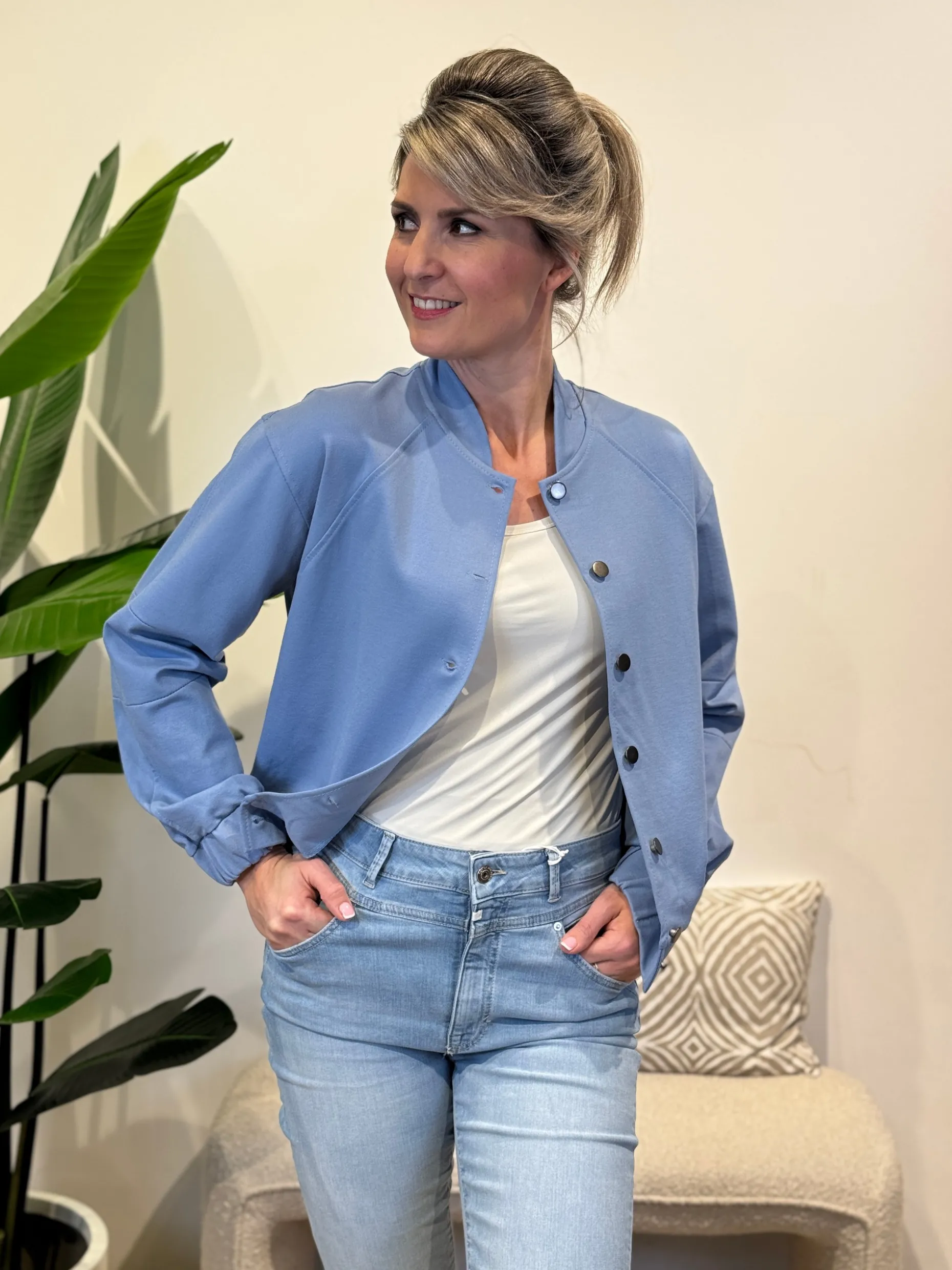 Bomberjasje Lena jeansblauw