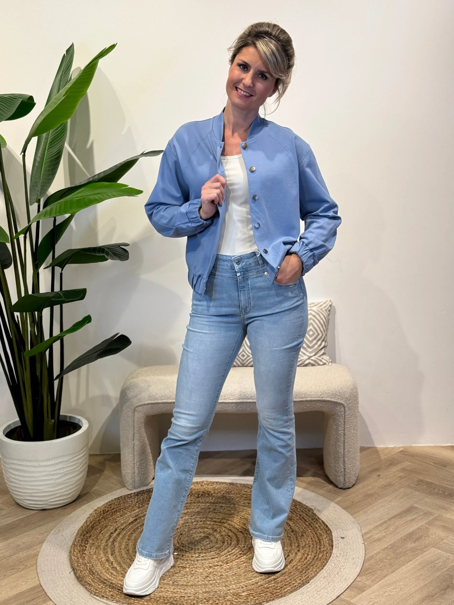 Bomberjasje Lena jeansblauw