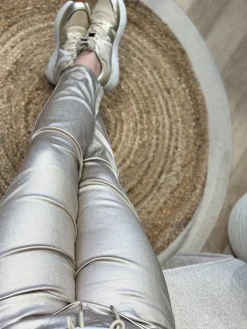 Broek Laury