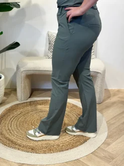 Broek Sanne balsam green travelstof