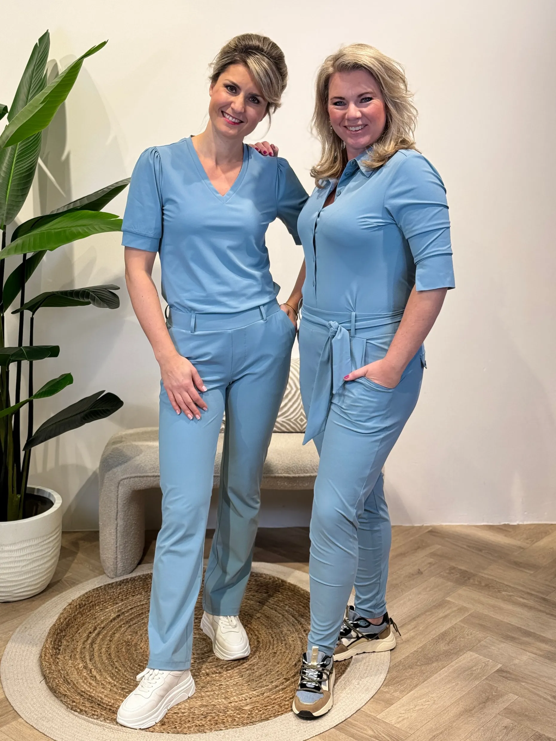 Broek Sanne smoke blue travelstof