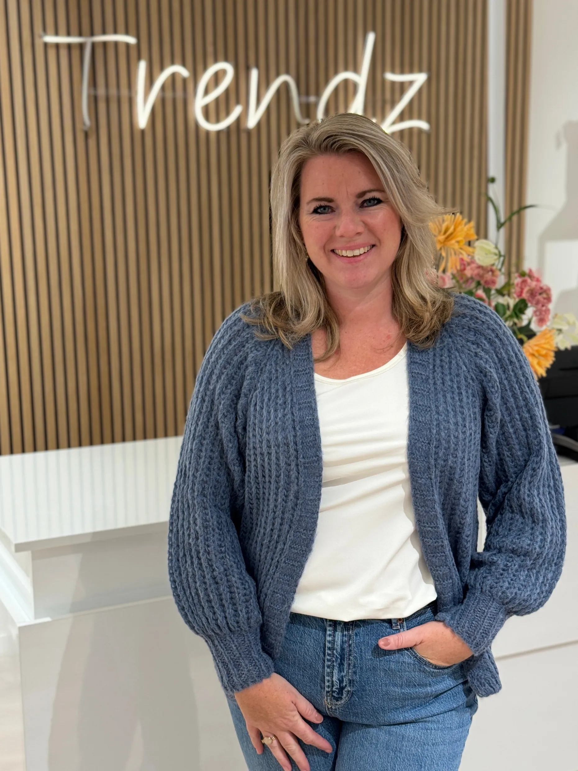 Gebreid vestje Lindsay jeansblauw