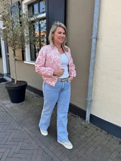 Jasje Sarah roze