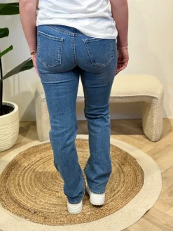 Jeans Flash straight medium blue (lengtemaat 34) – Vero Moda