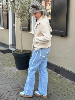 Korte trenchcoat Yuna beige