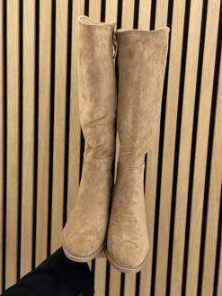Laars Jacobine khaki suede