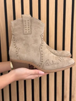 Laarsje Ivette khaki suede