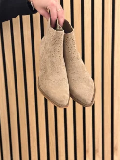 Laarsje Louise khaki suede
