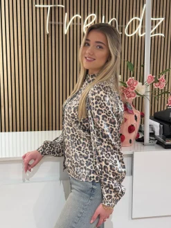 Panterprint blouse