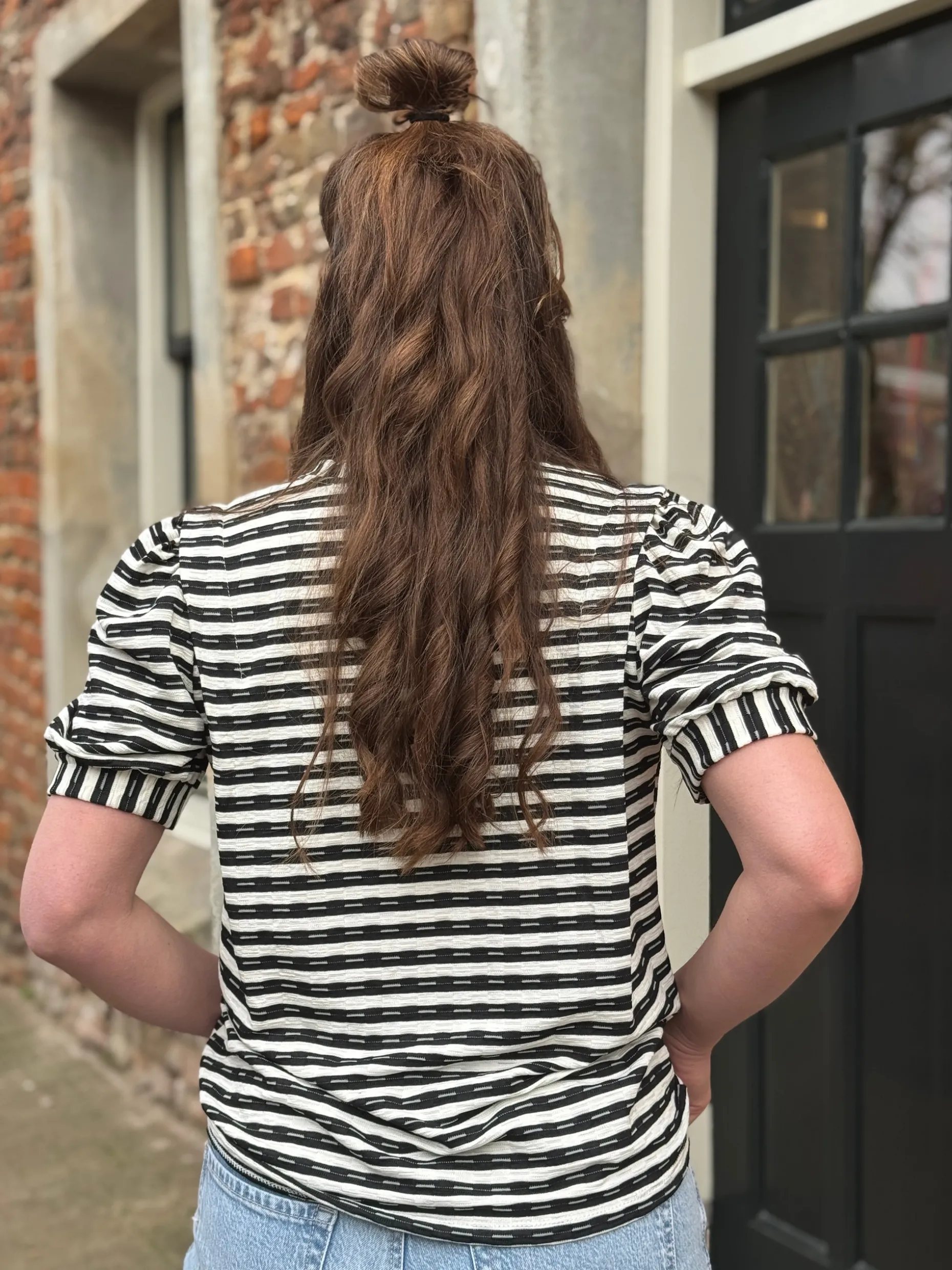 Shirtje Bo zwart gestreept