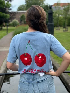 Shirtje Cherry blauw