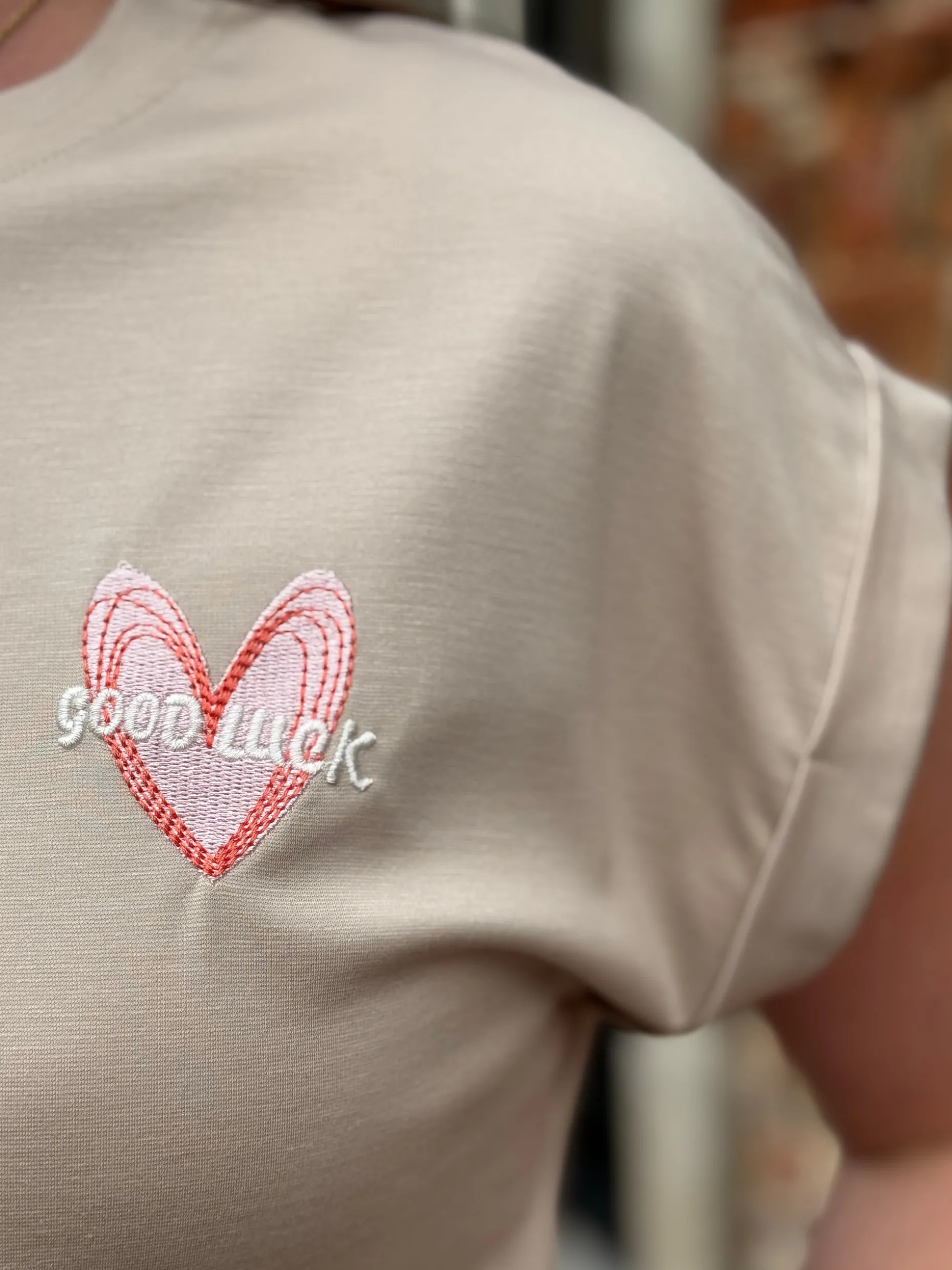 Shirtje Josje beige