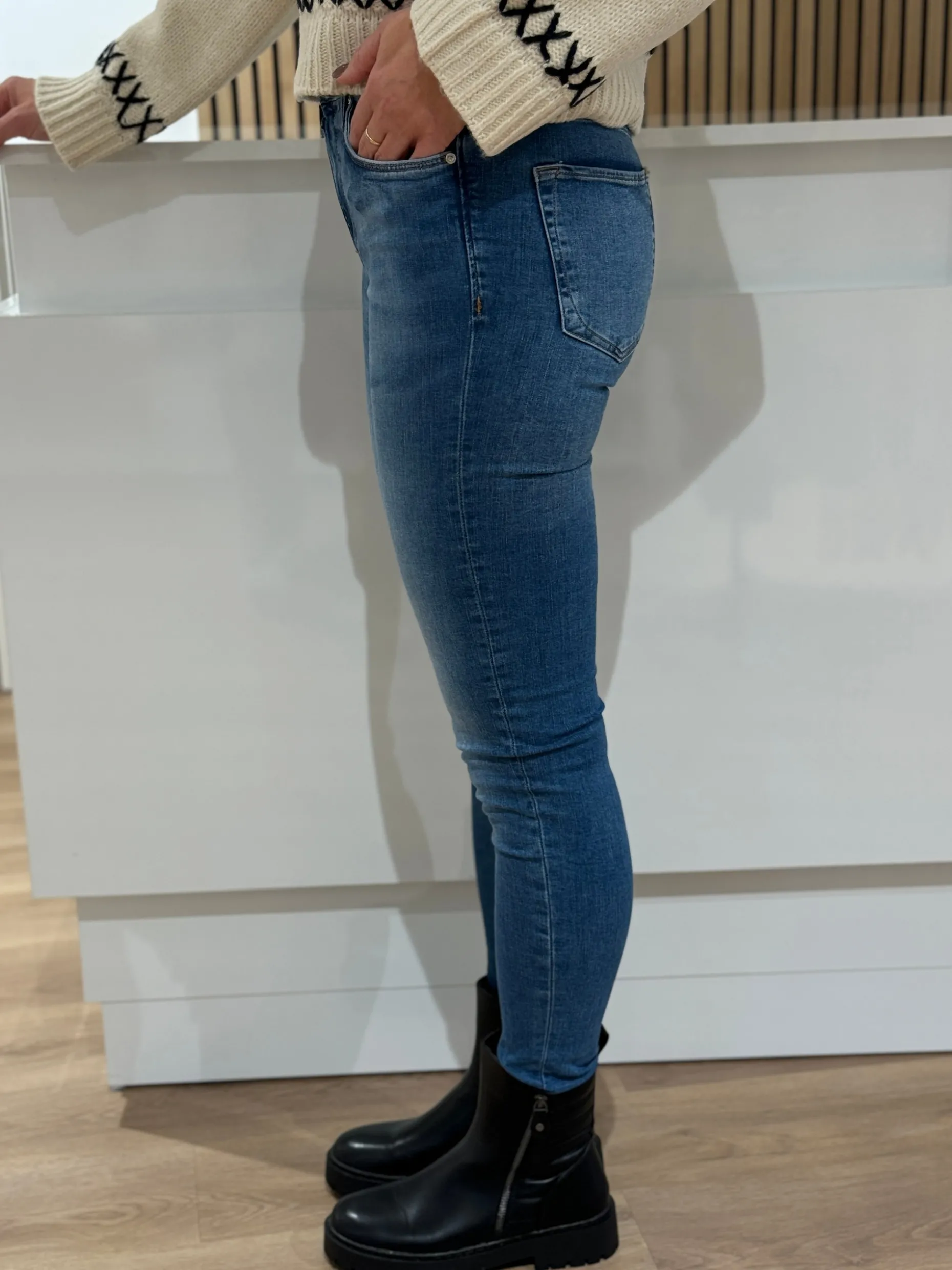 Skinny jeans Sophia blue vintage lengte 30 – C.O.J.