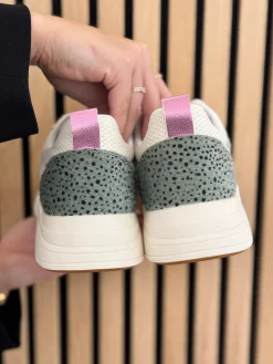 Sneakers beige green