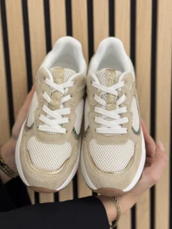 Sneakers beige with combination