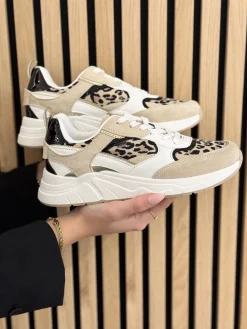 Sneakers brown animalprint