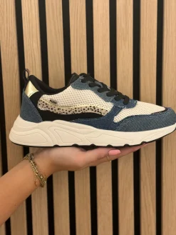 Sneakers light denim
