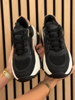 Sneakers Polly black