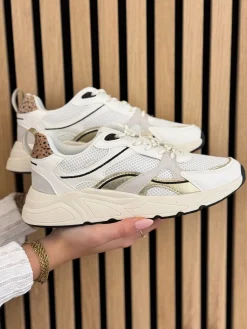 Sneakers white with gold combination