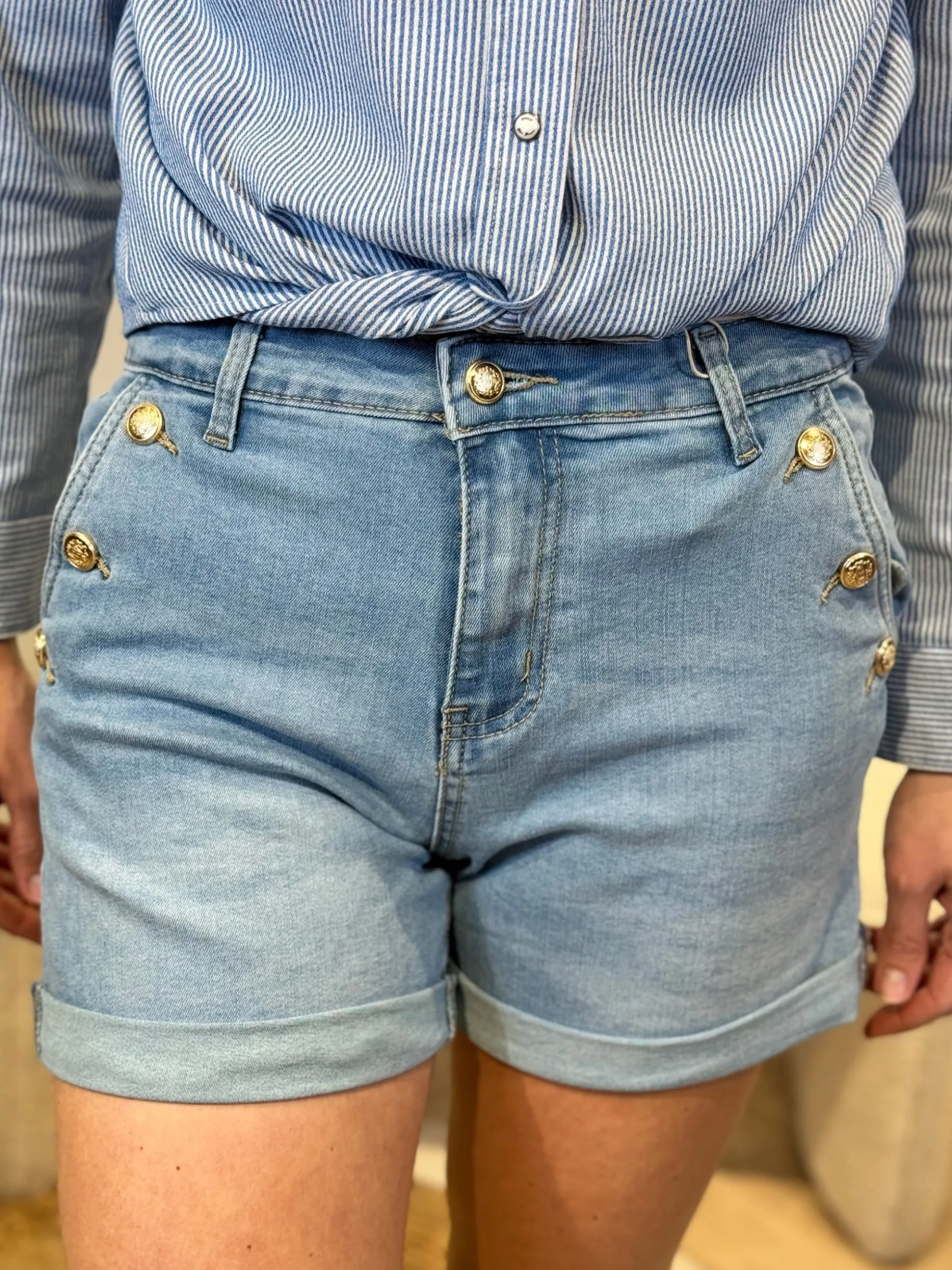 Spijkershortje Nina blauw