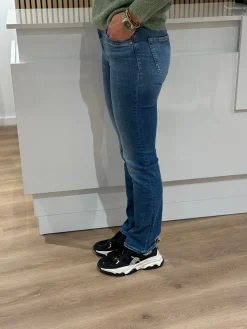 Straight jeans Hannah medium blue lengte 32 – C.O.J.