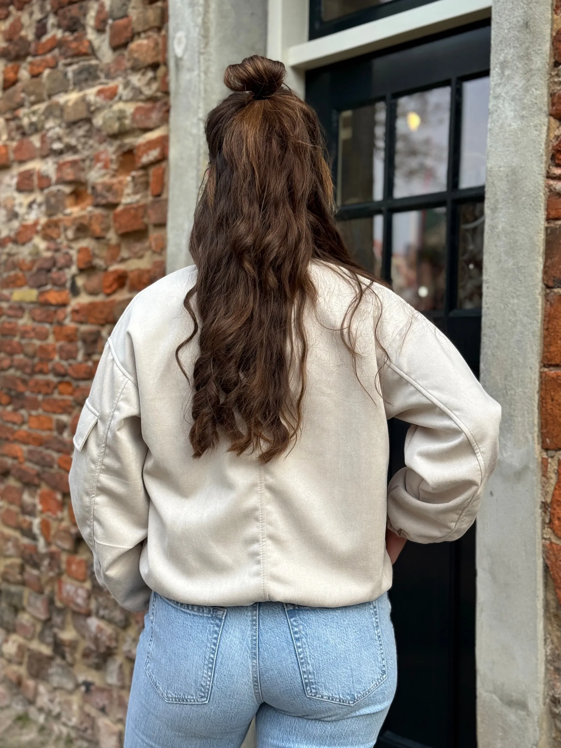 Suède bomberjasje beige