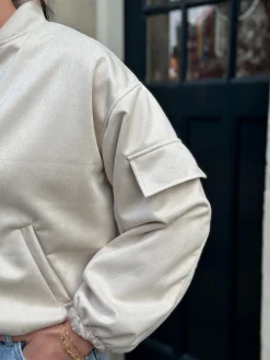 Suède bomberjasje beige