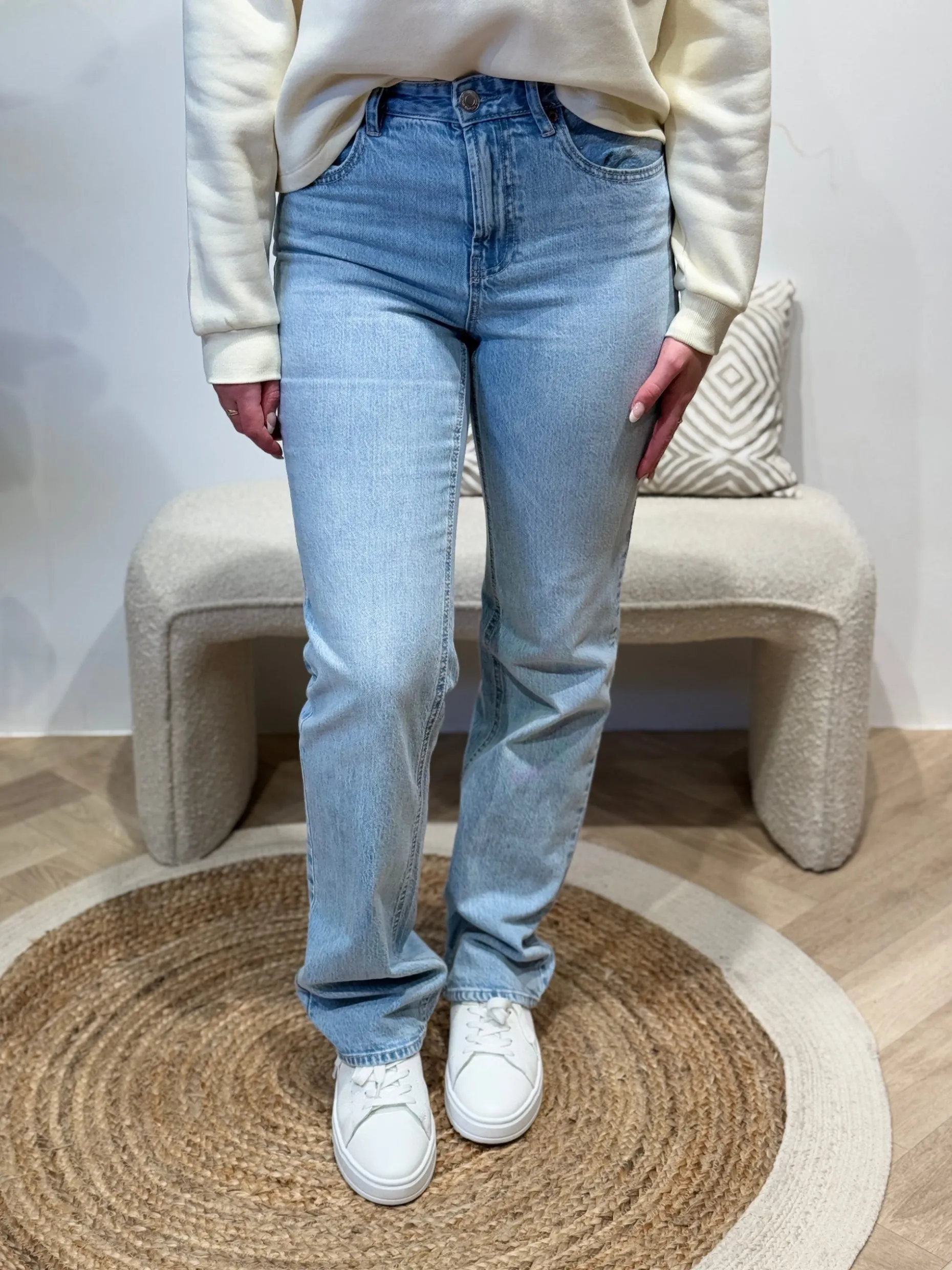 Tessa straight jeans light blue lengte 32 – Vero Moda