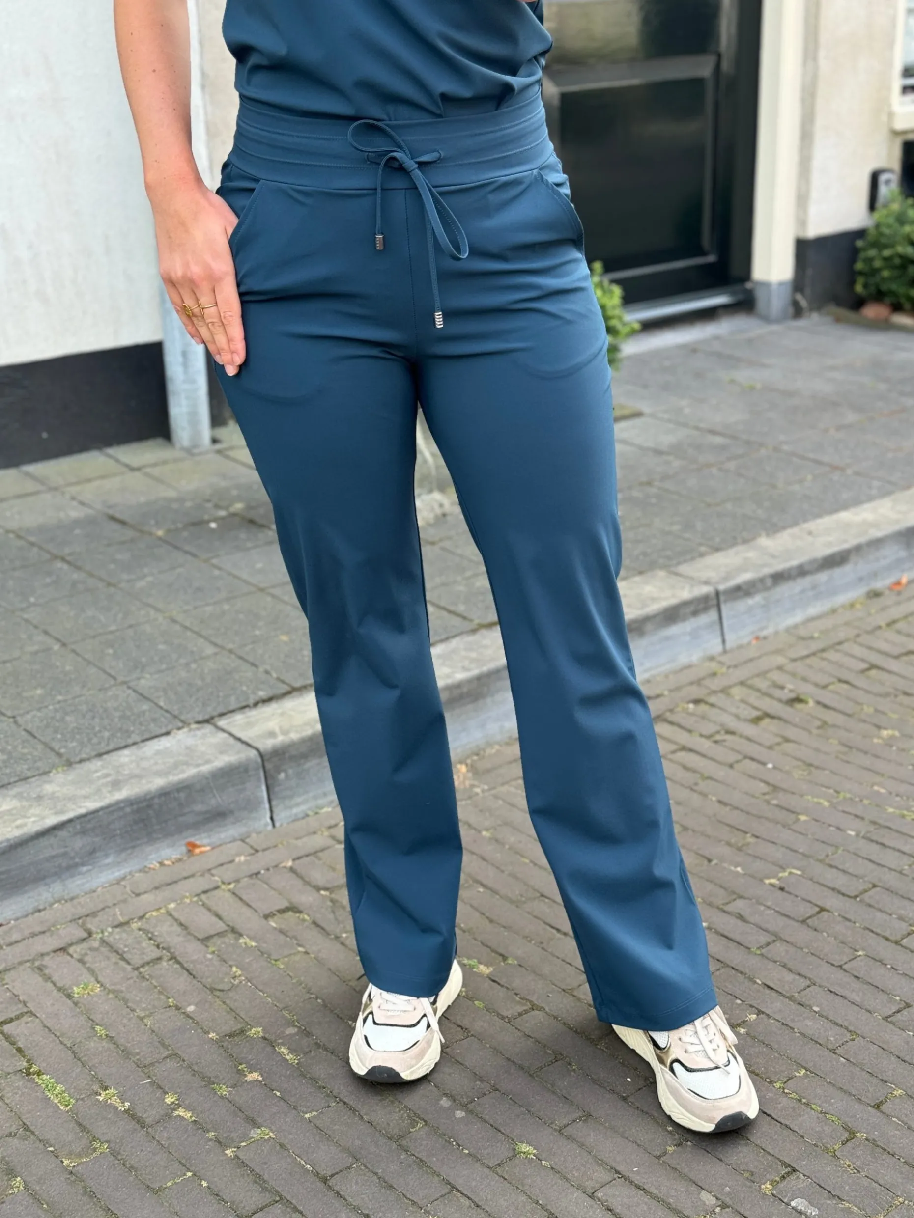 Travelstof broek Lotte shaded green