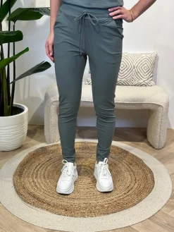 Travelstof broek Maaike balsam green