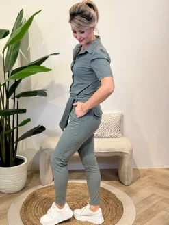 Travelstof jumpsuit Marit Balsam Green