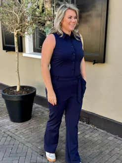 Travelstof jumpsuit mouwloos navy