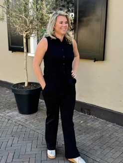 Travelstof jumpsuit mouwloos zwart