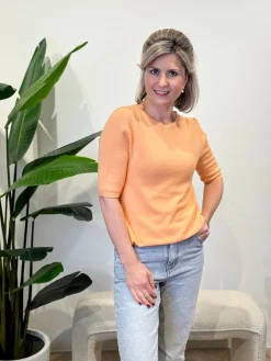 Truitje Naomi koraal