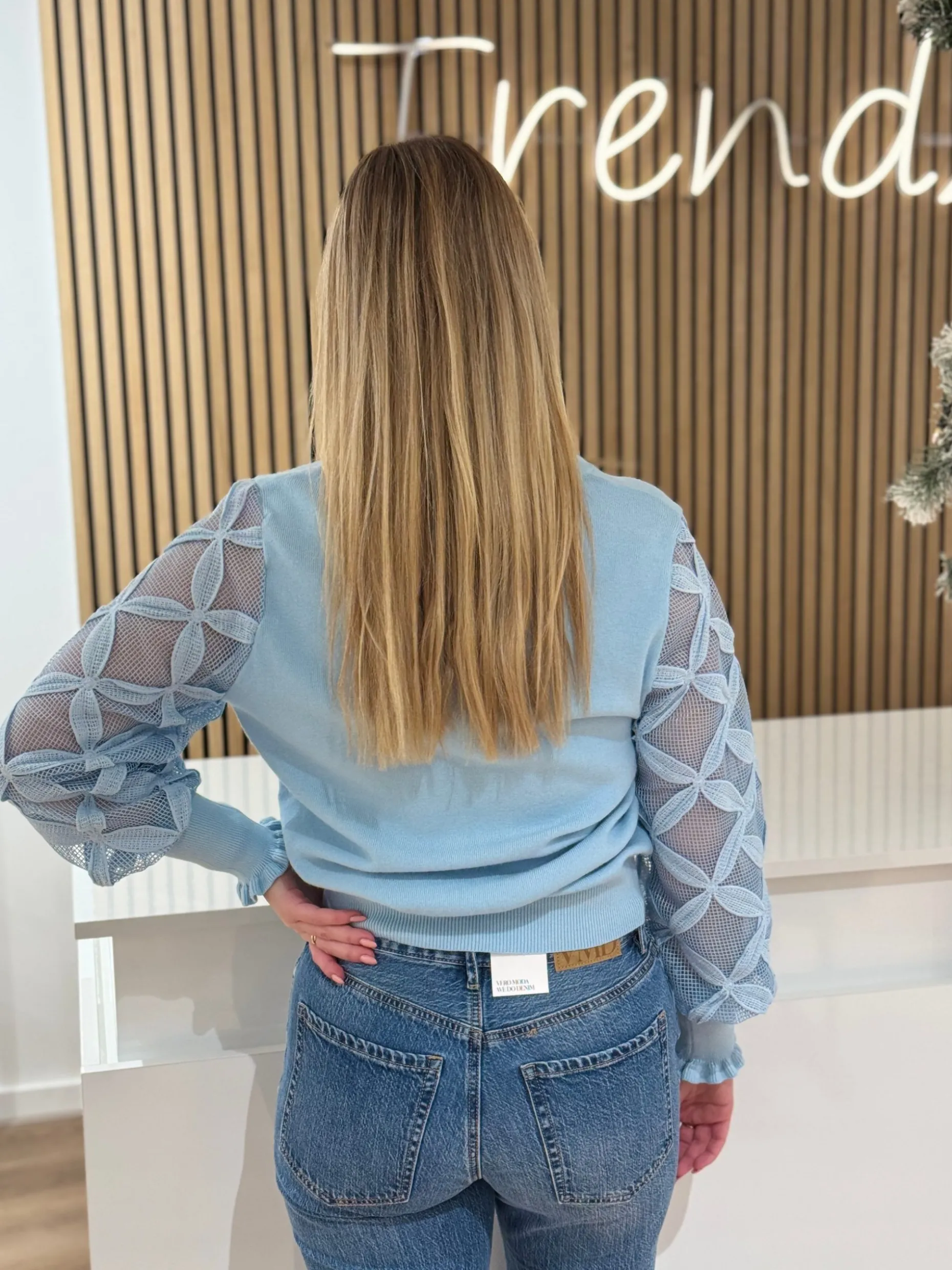 Truitje Nora blauw