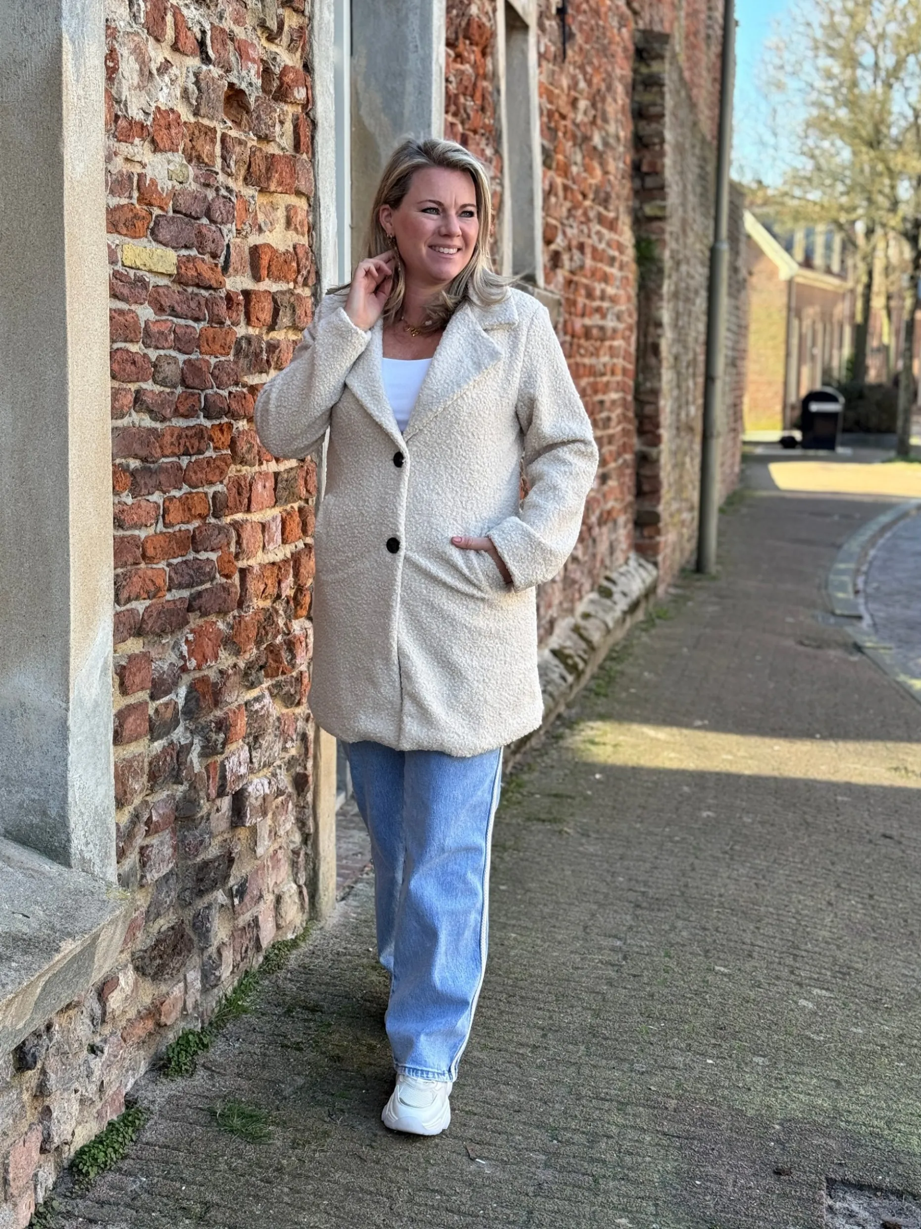 Tussenjas Chantal beige