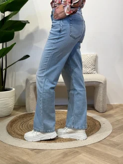 Wide jeans Nova light blue C.O.J. lengte 30