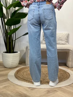 Wide jeans Nova light blue C.O.J. lengte 30