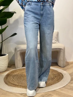 Wide leg Maxine light blue C.O.J lengte 34