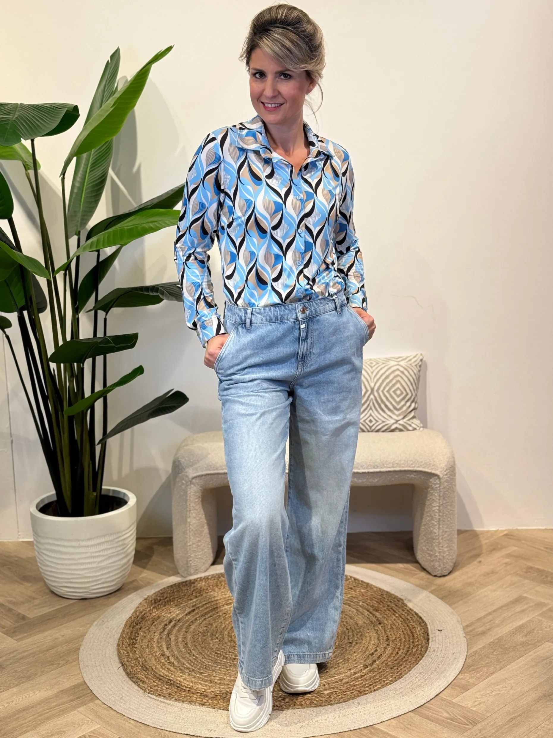 Wide leg Maxine light blue C.O.J lengte 34