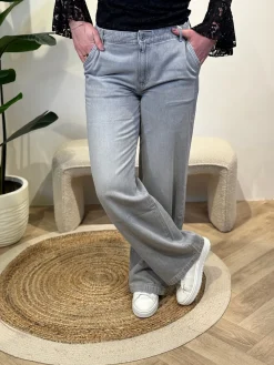 Wide leg Maxine light grey C.O.J lengte 34