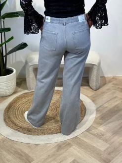 Wide leg Maxine light grey C.O.J lengte 34